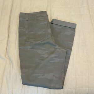 j jill camo pants, size 6